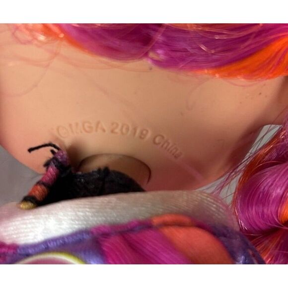 LOL Surprise Series 3 OMG Roller Chick Fashion Doll 10” Pink Purple 2019 - Picture 4 of 4